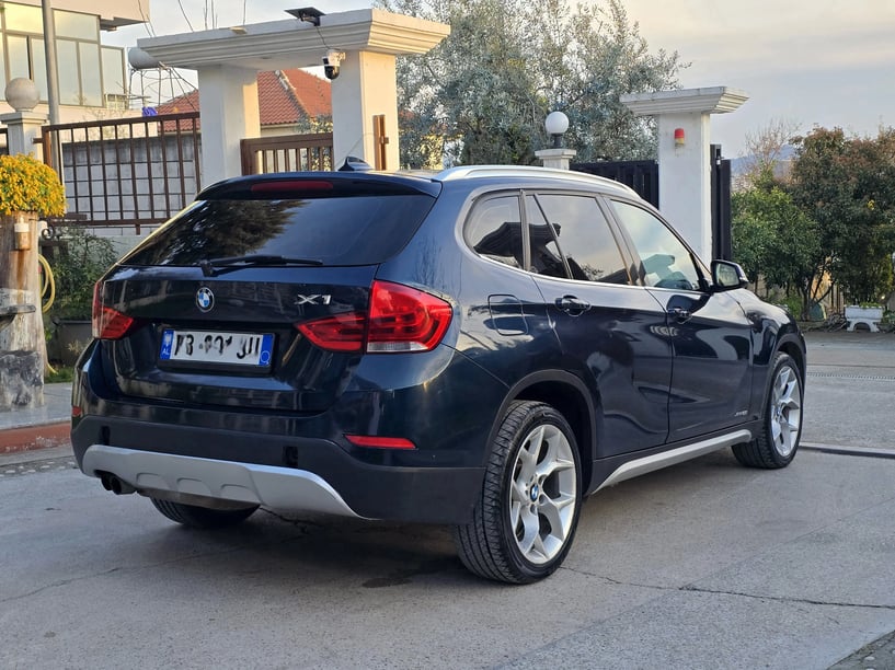 Rent a car in Tirana