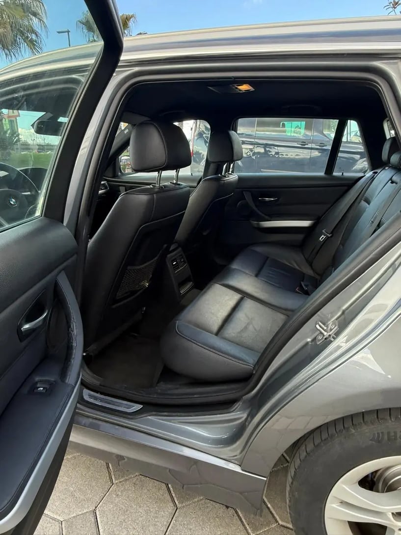 Wynajmij samochód w Tirana