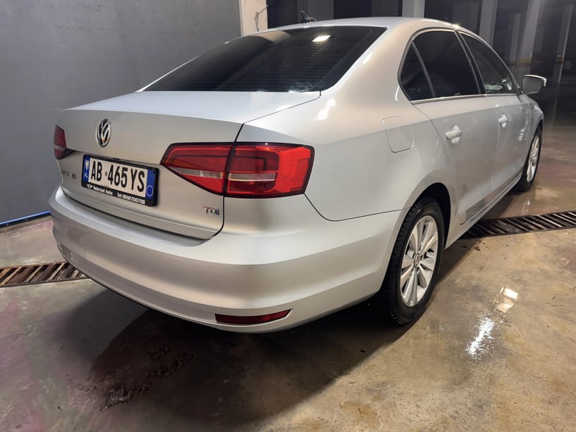 Rent a car in Tirana