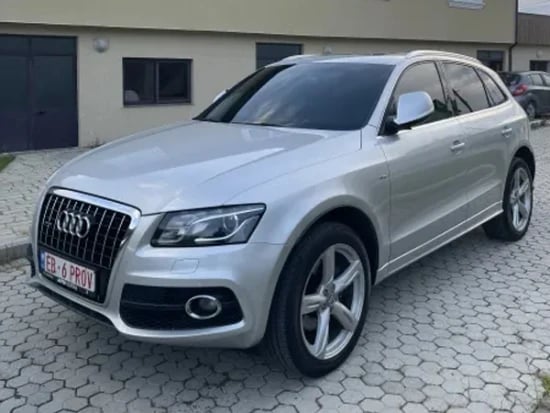 Alquila un coche en Tirana