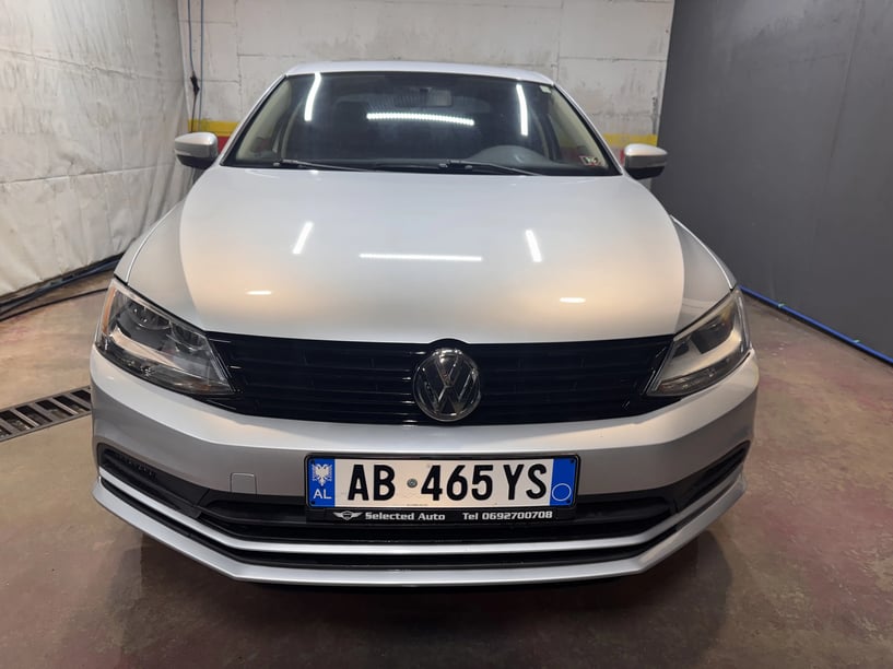 Rent a car in Tirana