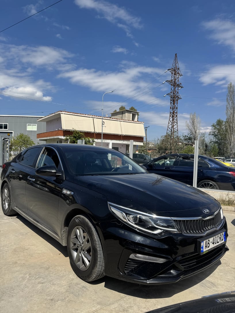 Rent a car in Tirana