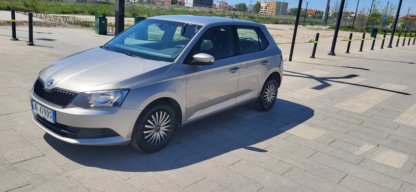 Rent a car in Tirana