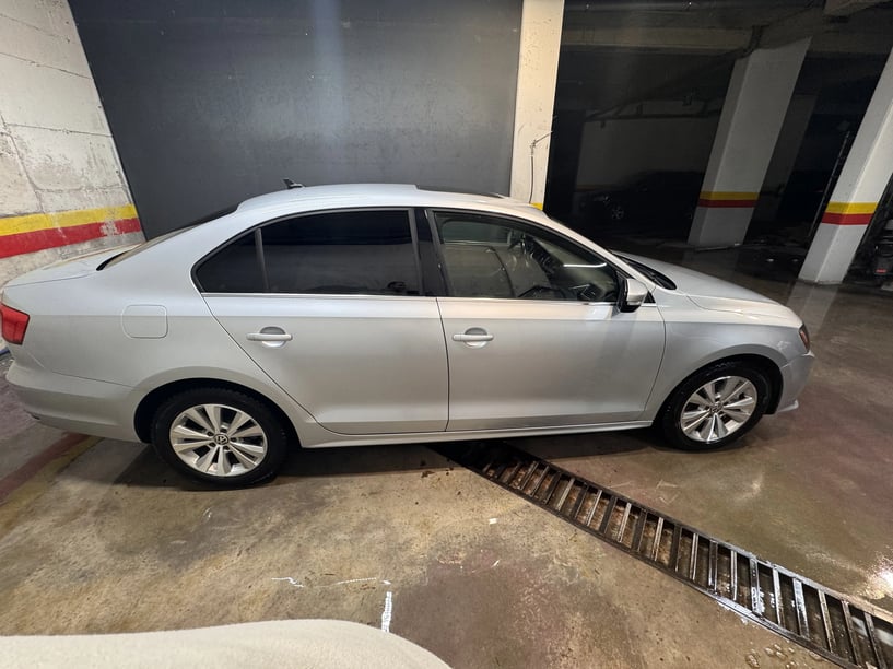Rent a car in Tirana