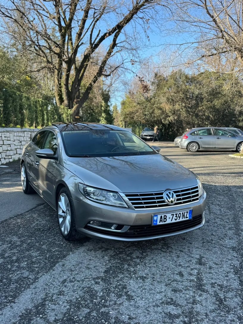 Louer une voiture à Tirana