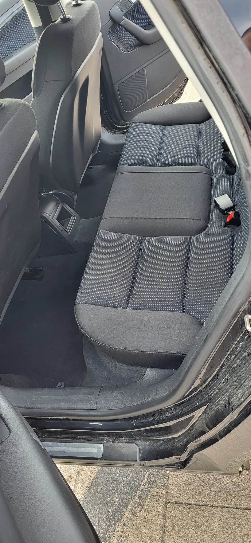 Rent a car in Tirana