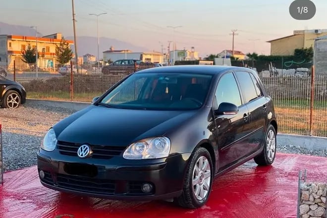 Rent a car in Tirana