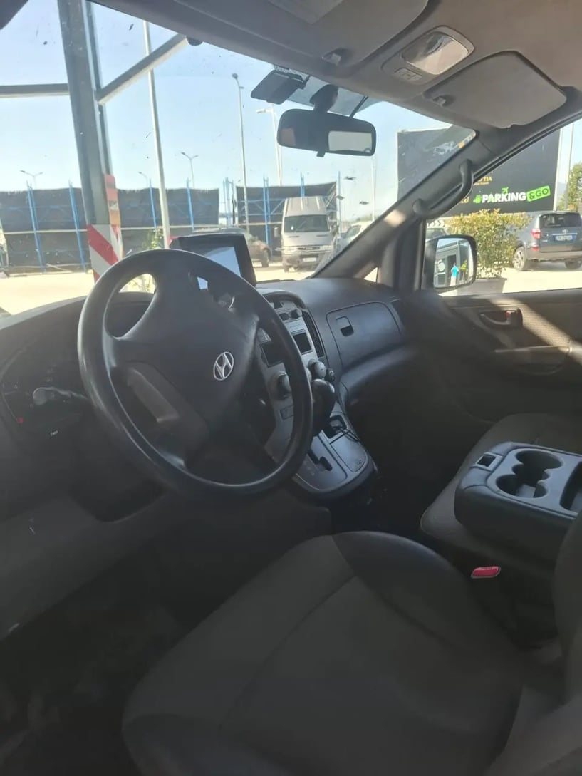 Louer une voiture à Tirana