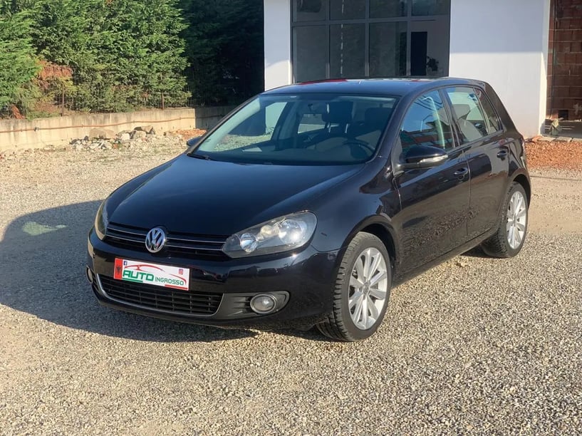 Rent a car in Tirana