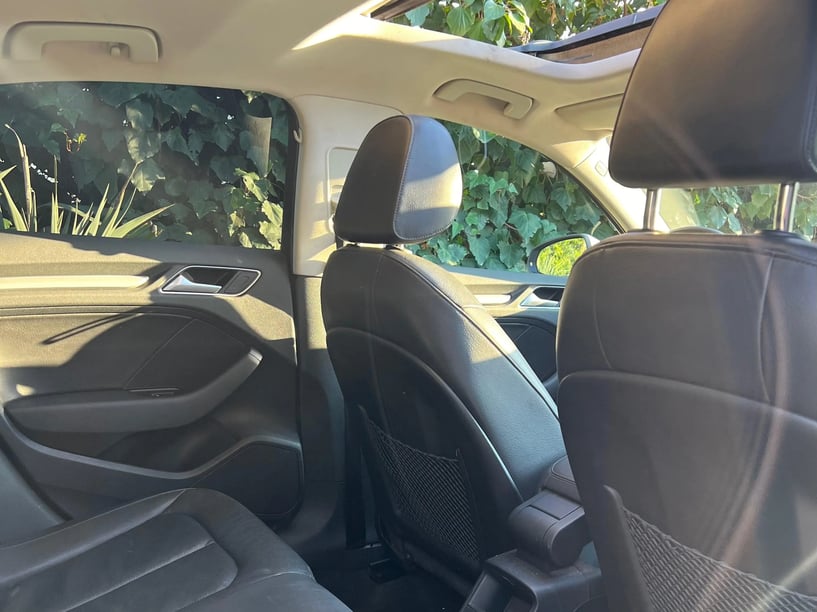 Wynajmij samochód w Tirana