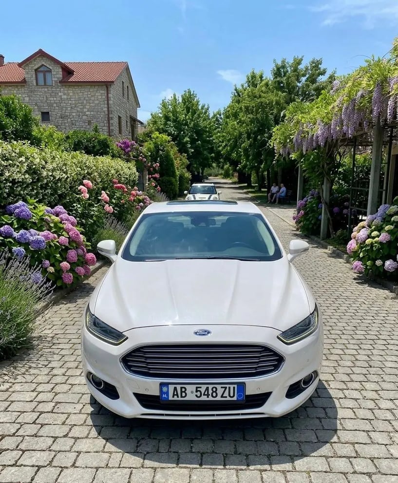 Rent a car in Tirana