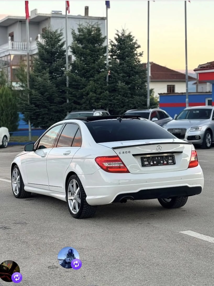 Auto mieten in Tirana