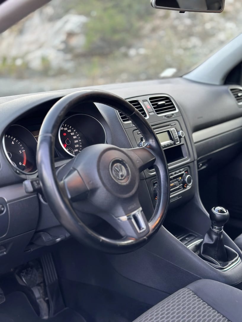 Rent a car in Elbasan