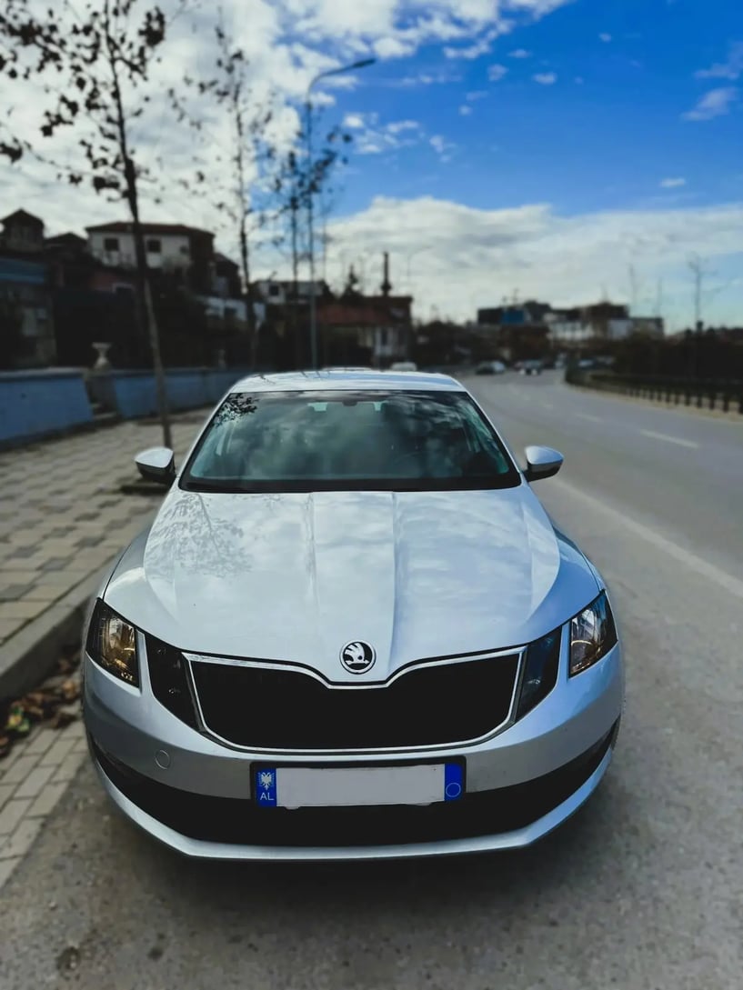 Rent a car in Tirana