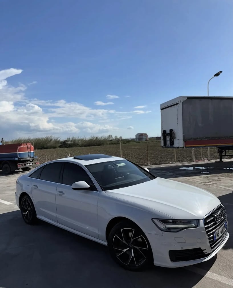 Auto mieten in Tirana