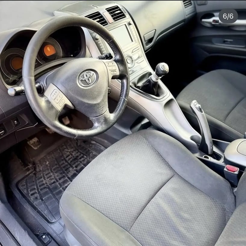 Rent a car in Tirana