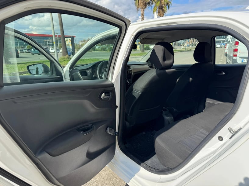 Rent a car in Tirana