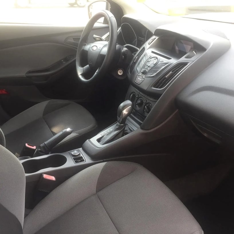 Alquila un coche en Tirana