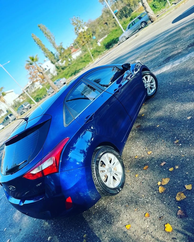 Alquila un coche en Durrës