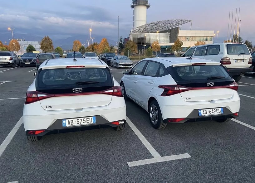 Louer une voiture à Tirana