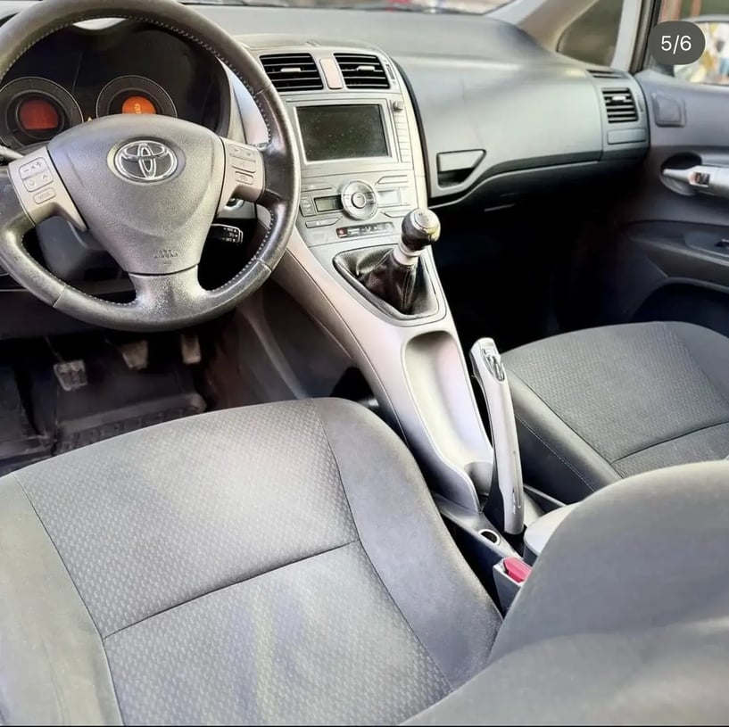 Rent a car in Tirana