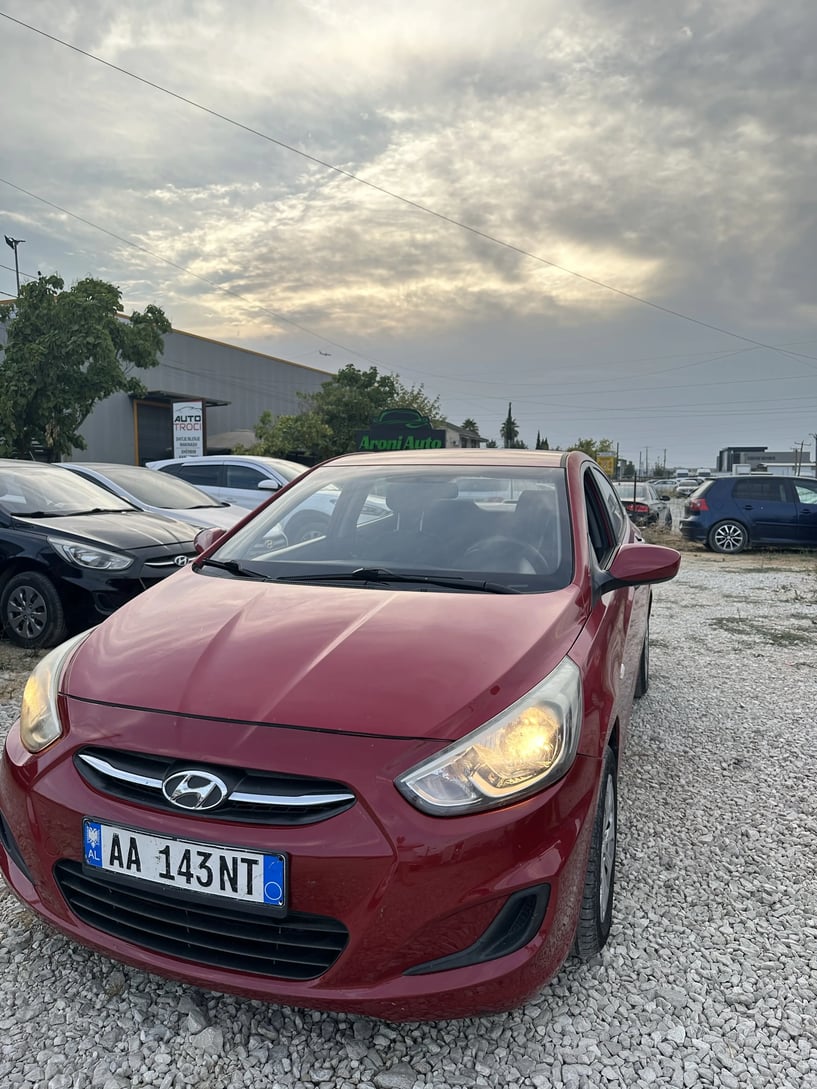 Wynajmij samochód w Tirana