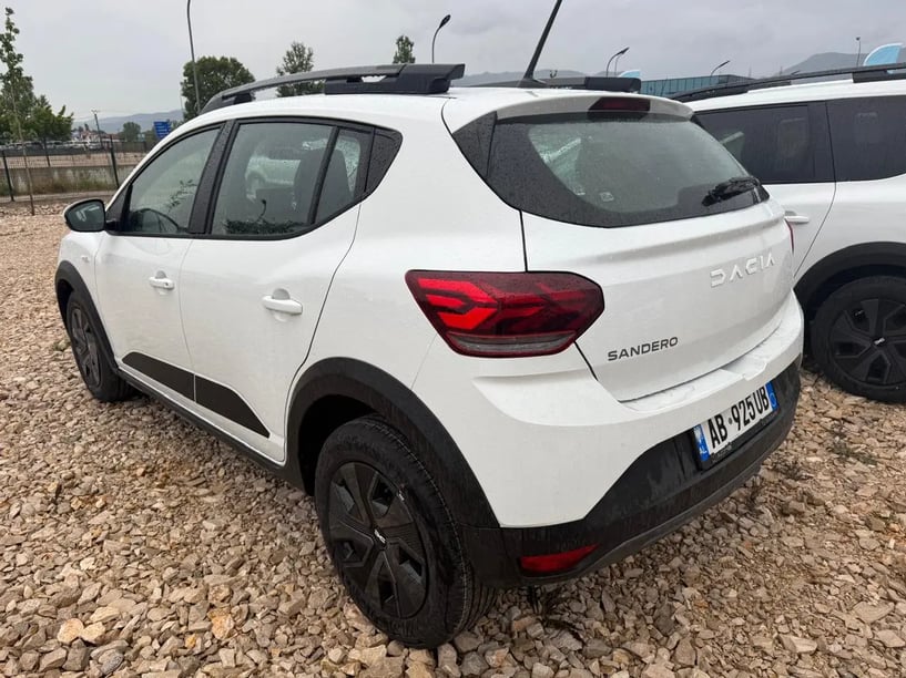 Auto mieten in Tirana