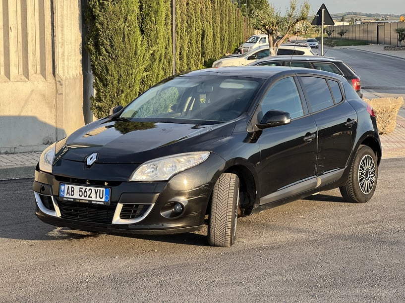Louer une voiture à Durrës