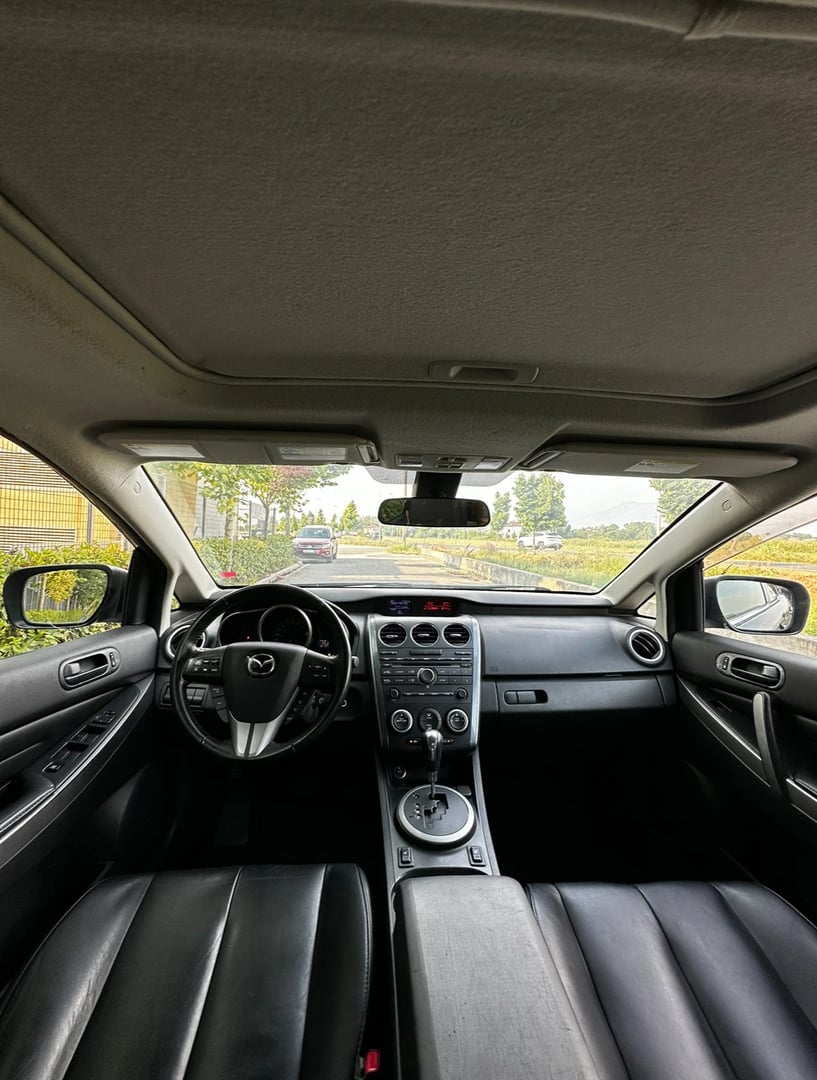 Rent a car in Tirana
