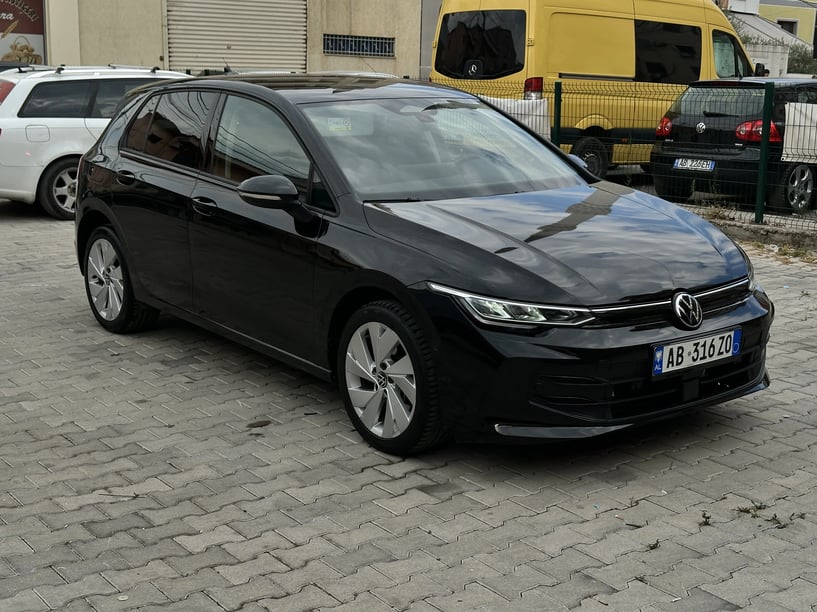 Rent a car in Tirana