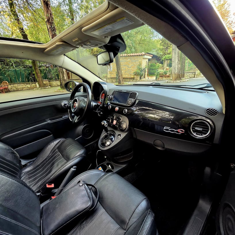 Louer une voiture à Tirana