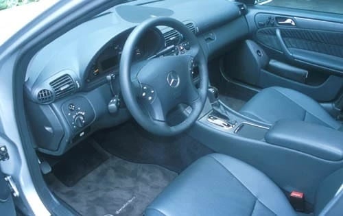 Rent a car in Tirana