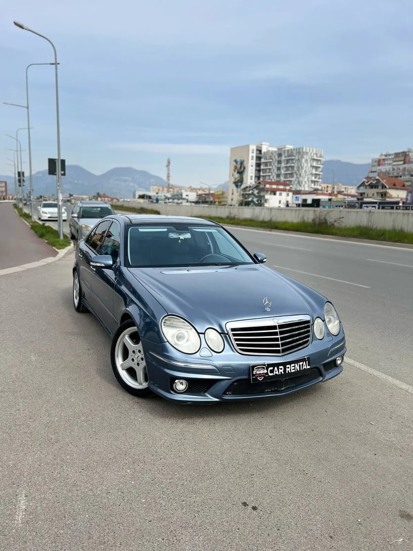 Rent a car in Tirana