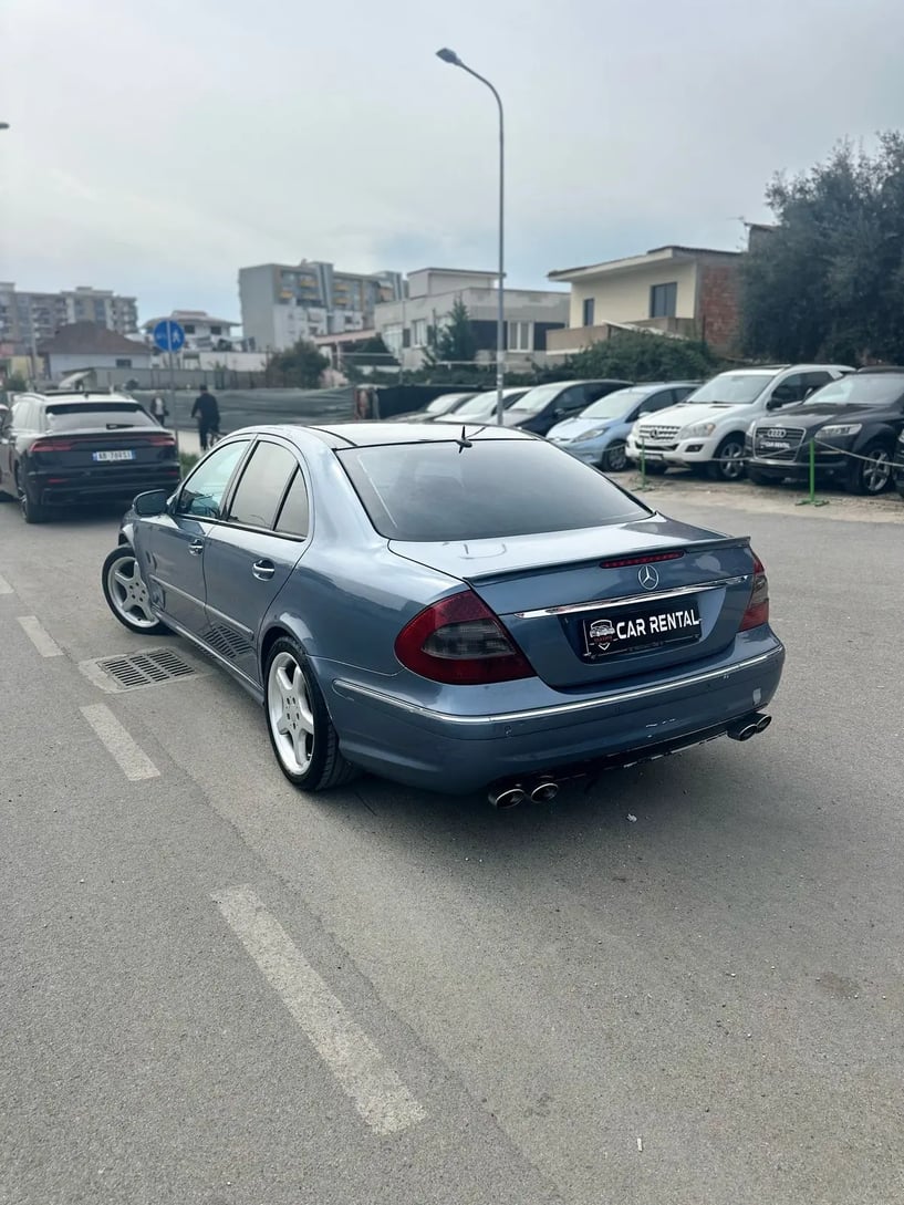Rent a car in Tirana