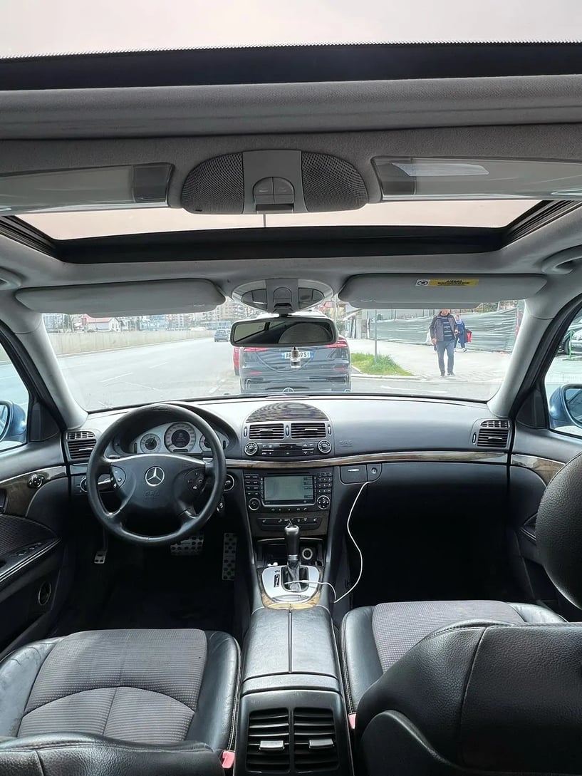 Rent a car in Tirana