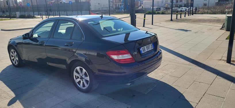 Rent a car in Tirana