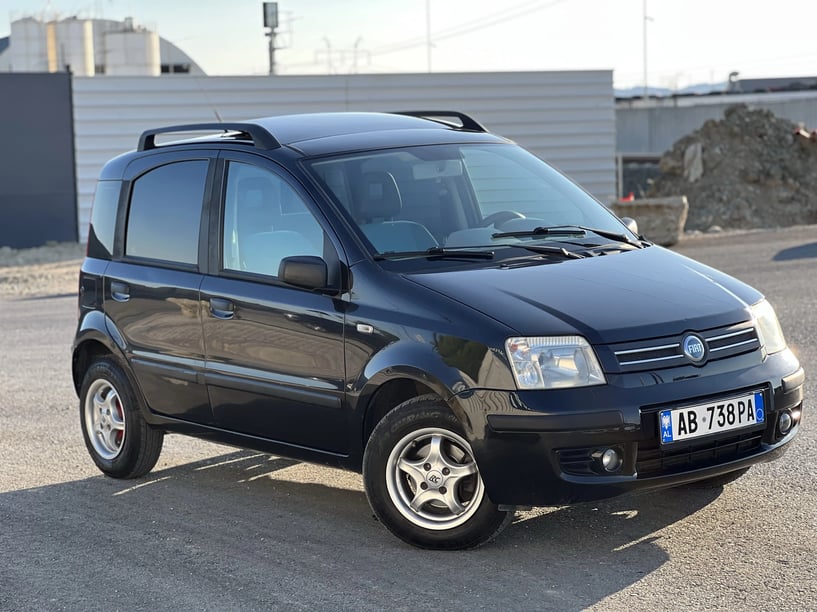 Alquila un coche en Durrës
