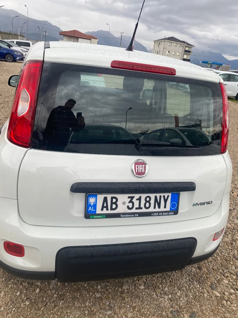 Auto mieten in Tirana