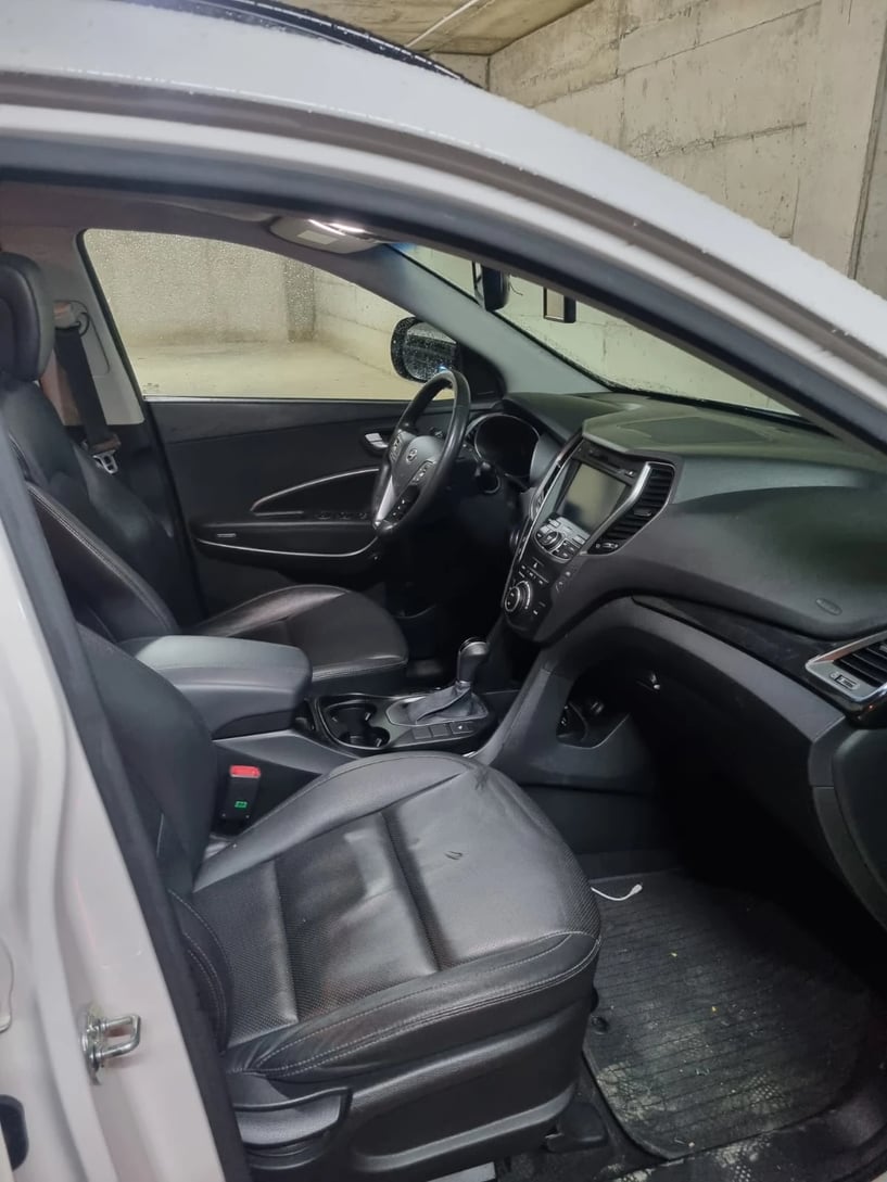 Louer une voiture à Tirana