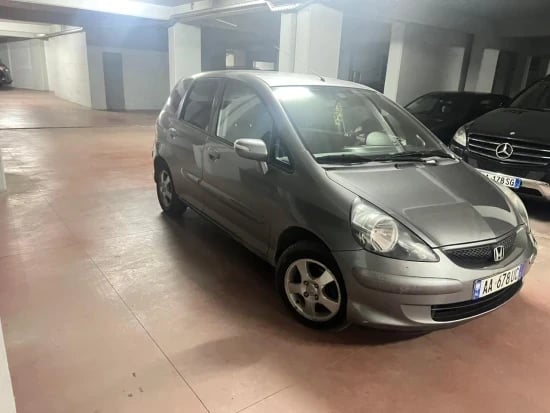 Auto mieten in Tirana