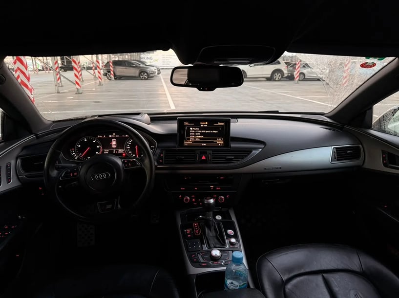 Wynajmij samochód w Tirana