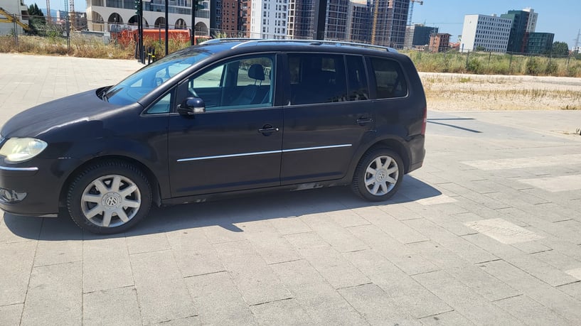 Rent a car in Tirana