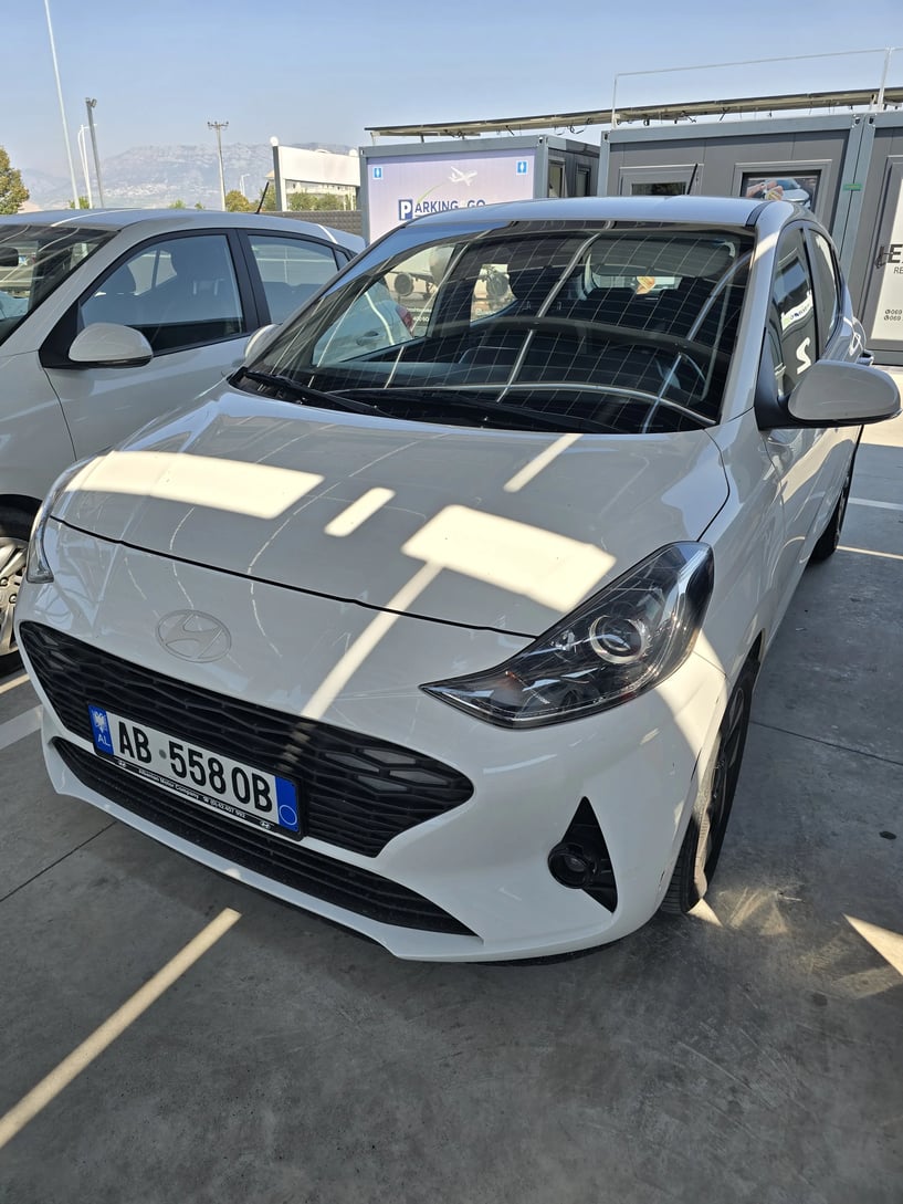 Louer une voiture à Tirana
