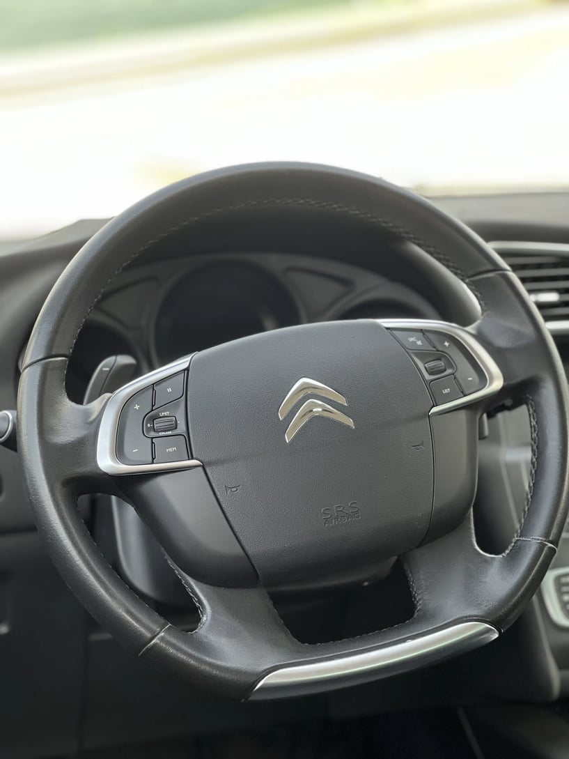 Rent a car in Tirana