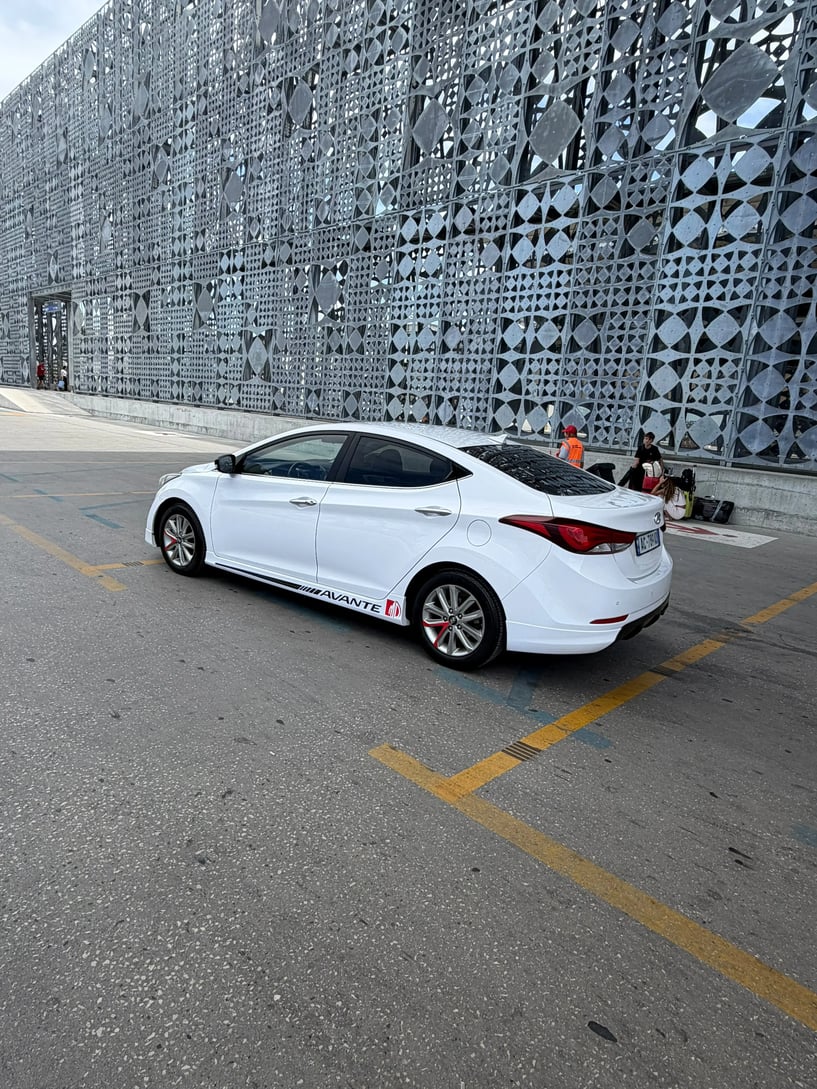 Rent a car in Tirana
