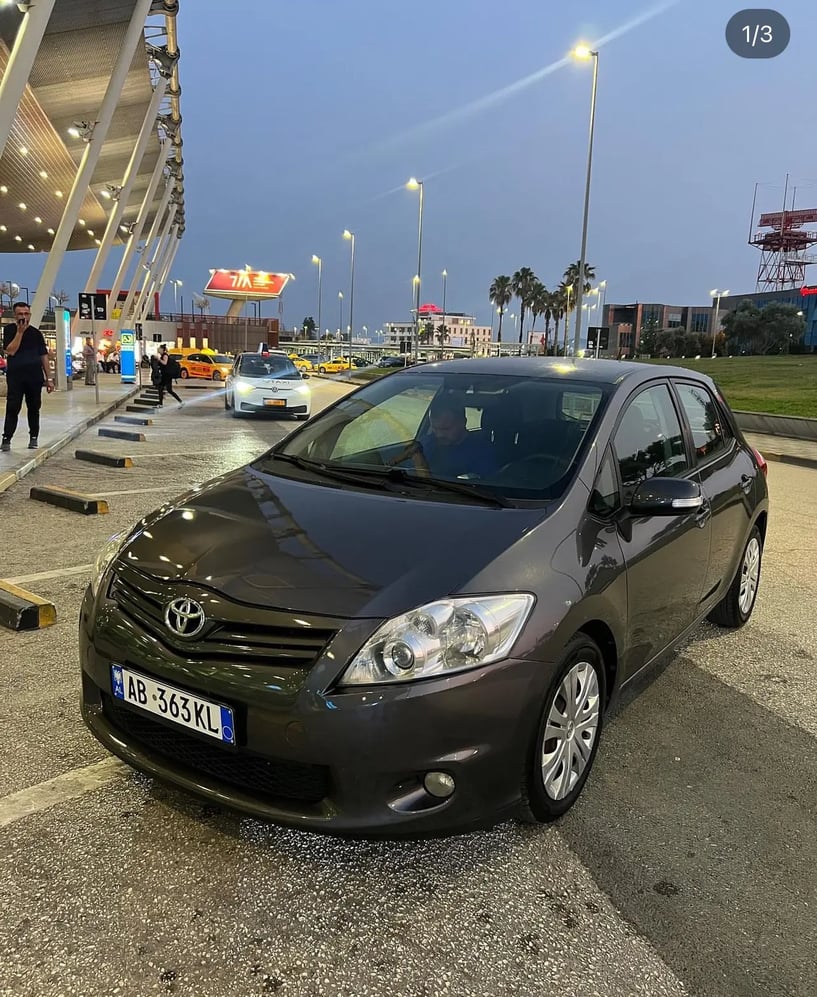 Rent a car in Tirana
