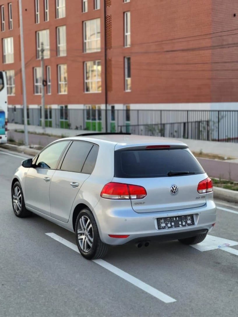 Louer une voiture à Tirana