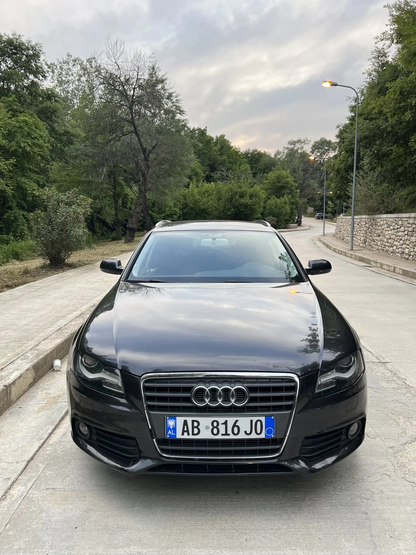 Wynajmij samochód w Tirana