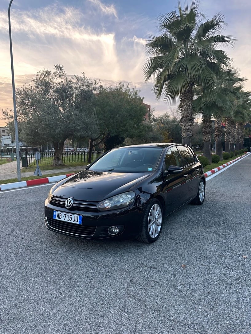 Rent a car in Tirana