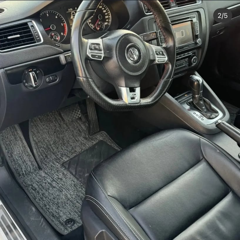 Rent a car in Tirana